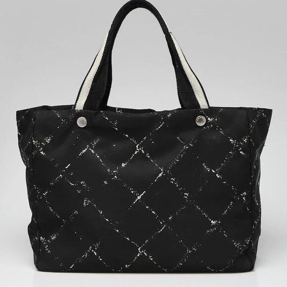 Chanel Black Nylon Quilted By The Sea Print Tote Bag - Picture 1 of 11